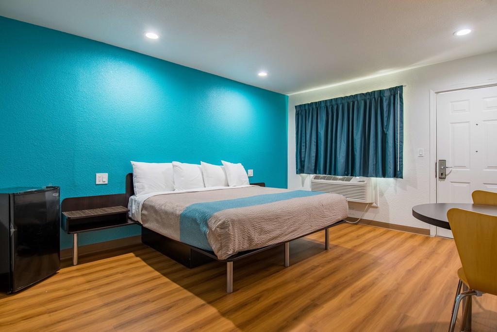 Motel 6-San Bernardino, Ca - Downtown Luaran gambar