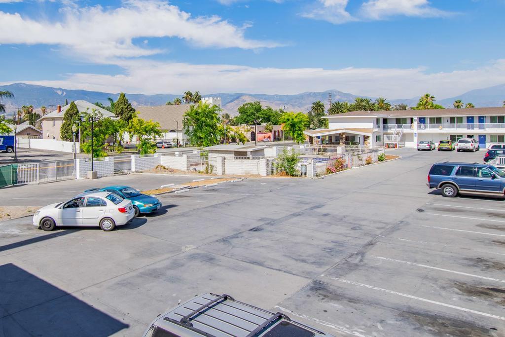 Motel 6-San Bernardino, Ca - Downtown Luaran gambar