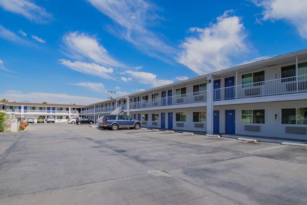 Motel 6-San Bernardino, Ca - Downtown Luaran gambar