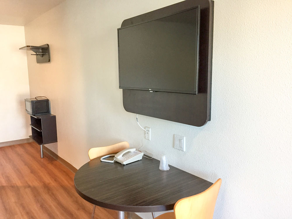 Motel 6-San Bernardino, Ca - Downtown Luaran gambar